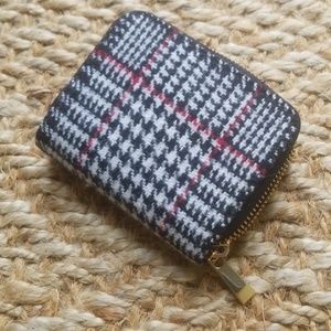 Little pocket wallet